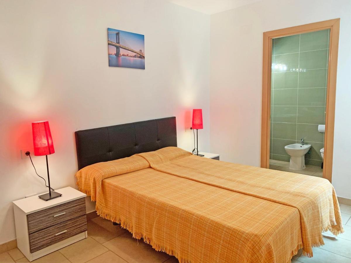 Apartamentos Las Palmeras 3000 Peníscola Exterior foto